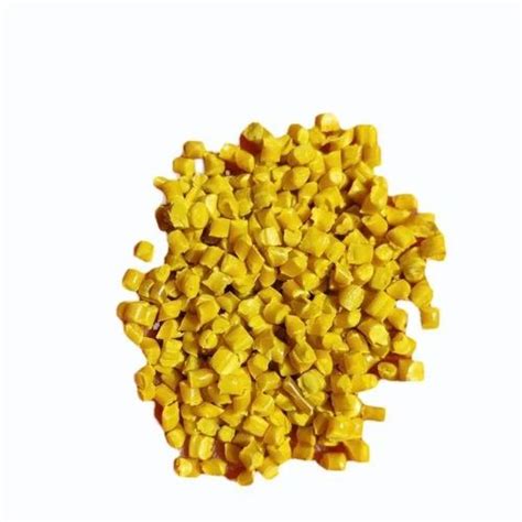 Natural Loose Yellow PP Granules For Engineering Plastics 0 812 G Cm3