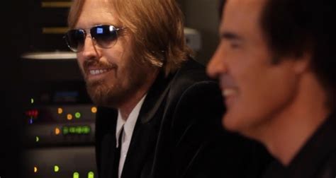 Warner Records Re Releases Tom Petty And The Heartbreakers Mojo With