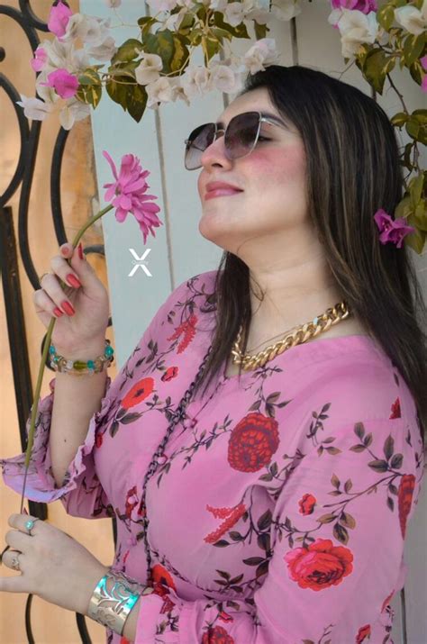 4 Hot Sexy Aqsa Kinjhar Leela Jamali Bikini Pics