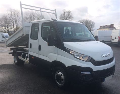 Location Iveco Daily C D Emp M Benne Double Cabine Places