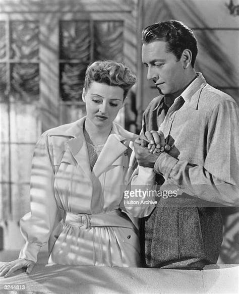 330 Paul Henreid Photos And High Res Pictures Getty Images