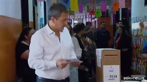 Elezioni In Argentina Sar Ballottaggio Tra Massa E Milei Video