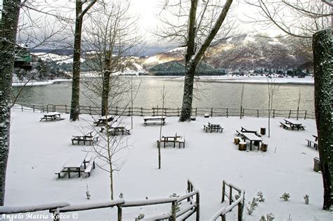 Servizio Fotografico La Prima Neve A Laceno Dicembre