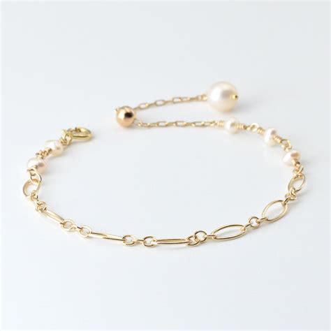 Ladies Charm 14K Gold Bracelet Cute Pearl Beaded Bracelets for Women ...