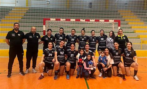 El Balonmano Estudiantes Derrota A Dos Hermanas Y Pasa A La Segunda