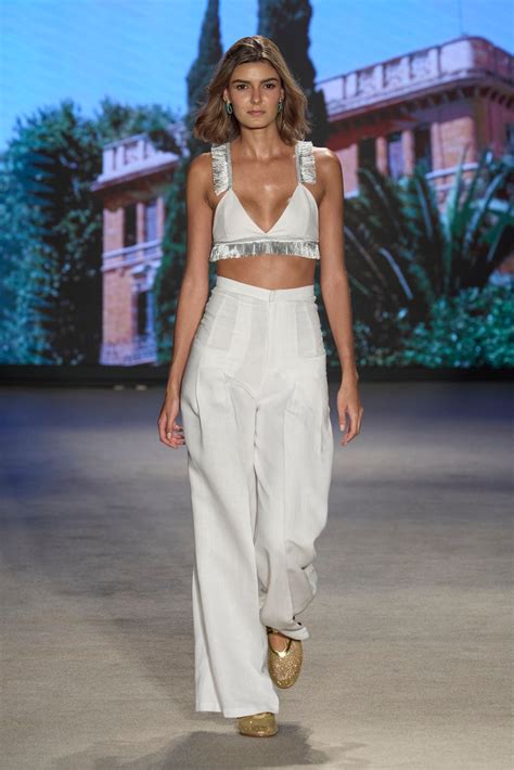 Adriana Fernandez Spring 2025 Swimwear Fashion Show The Impression