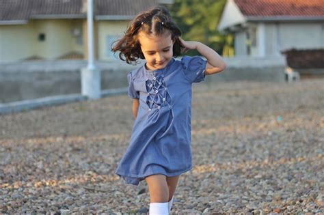 Vestido Infantil Casinha De Abelha Passo A Passo Escola De Costurar