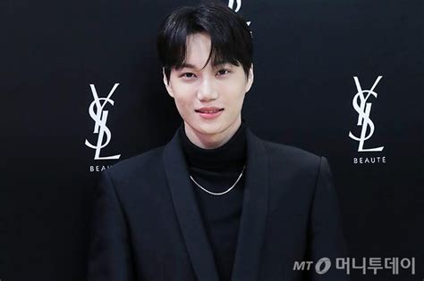 엑소 카이 오늘11일 비공개 입소사회복무요원 대체복무 네이트 연예