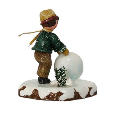 Hubrig Winterkind Junge Mit Schneekugel Erzgebirgskunst Shop