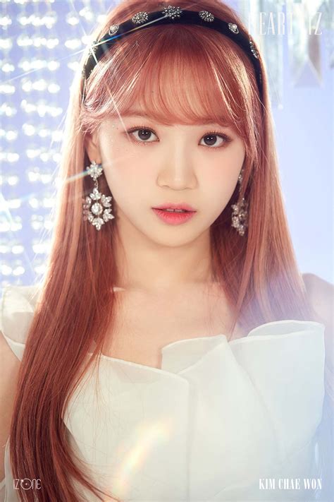 โปสเตอร์ Kim Chaewon แชวอน Izone ไอซ์วัน Kpop ดาราเกาหลี รูปภาพขนาดใหญ่ ตกแต่งผนัง Poster ของ