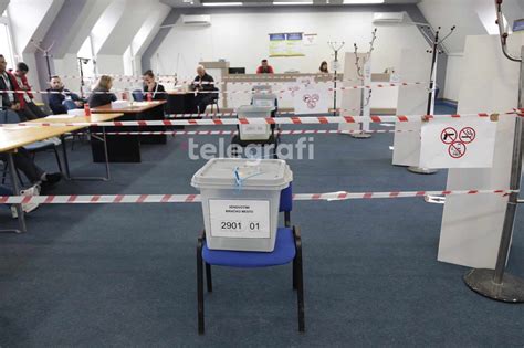 Përfundon procesi i votimit dështon nisma për largimin e kryetarëve