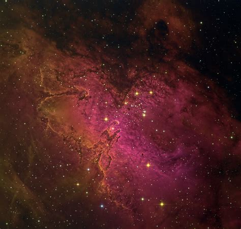 Eagle Nebula | Telescope Live