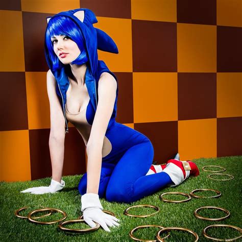 19 best Sonic the Hedgehog - Cosplay images on Pinterest | Hedgehog ...