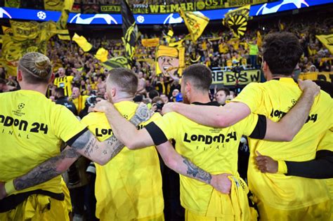 Internationale Pressestimmen Zum Spiel Paris Dortmund