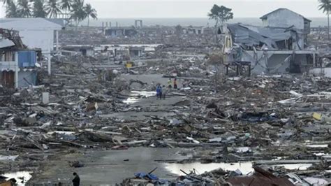 Video Se Cumplen A Os Del Tsunami Que Mat A Personas En