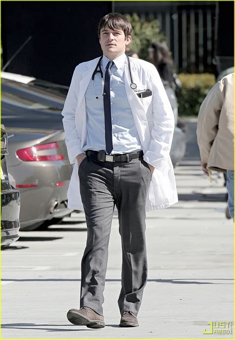 Photo: orlando bloom good doctor coat 03 | Photo 2426827 | Just Jared ...