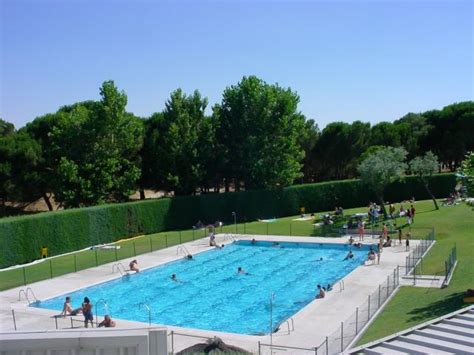 Abre Sus Puertas La Piscina Municipal De Verano De Villanueva De La