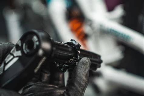 capovelocom muc  launches  crank preload ring