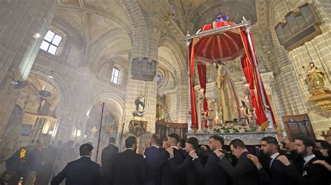 V A Crucis De Las Hermandades Con Nuestro Padre Jes S Del Consuelo En