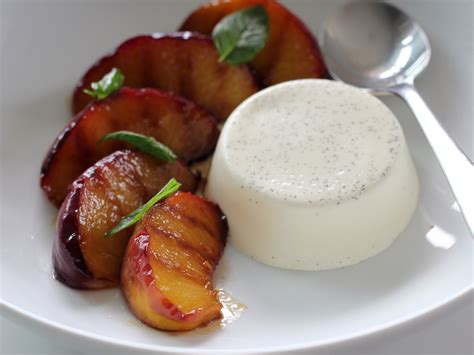 Vanilla Panna Cotta With Grilled Peaches — Julia Eats Italy