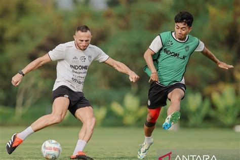 Bali United Asah Taktik Hadapi Persik Kediri Antara News