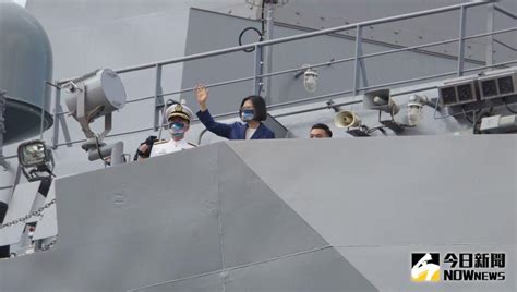 國造玉山艦交艦 蔡英文：平時可救災、戰時可兩棲增援 政治快訊 要聞 Nownews今日新聞