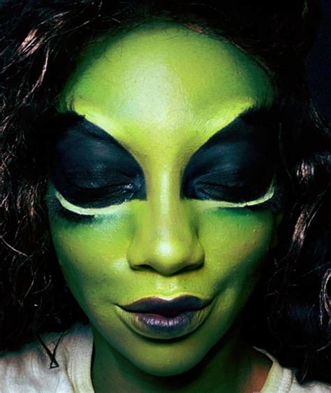 Alien Make-up, Alien Face, Make Up Looks, Futuristic Makeup, Creative Makeup Looks, Makeupideas ...