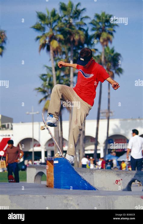 Venice Beach, Skateboarding Stock Photo - Alamy