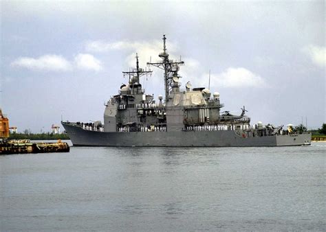 Cruiser Photo Index Cg 62 Uss Chancellorsville Navsource