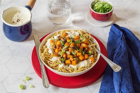 Spaghetti Aux L Gumes Dhiver Et Sauce Au Fromage Fouett Lustucru