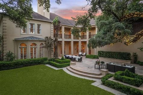 River Oaks Oasis In Houston Lucian Hood Estate W Elevator Generator