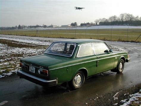 1974 Volvo 142 - Information and photos - MOMENTcar