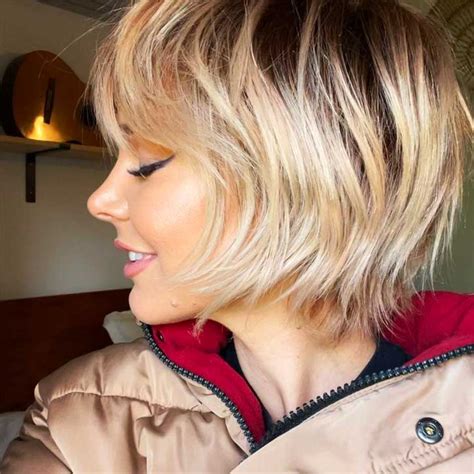 90s Bixie Haircut How To Get The Look Hairstyle Ideas Inspirations