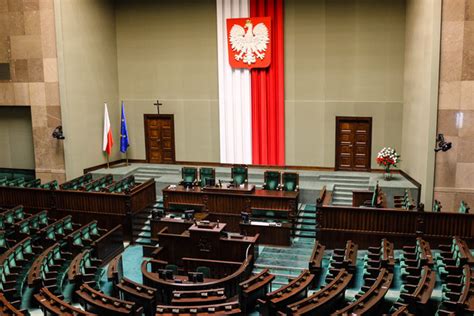 Nowy Sonda Maleje Przewaga Koalicji Obywatelskiej Dziennik Pl