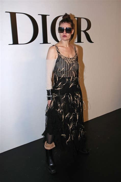 Sharon Eyal Shows Off Her Nude Tits In Paris Fappening