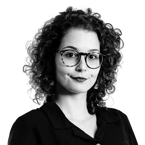 Ana Luiza Albuquerque | Pulitzer Center