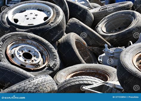 Old tires editorial stock image. Image of ecology, environment - 37722894