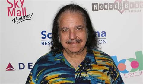 Porn Star Ron Jeremy Charged W Sexually Assaulting Four Women Zingw