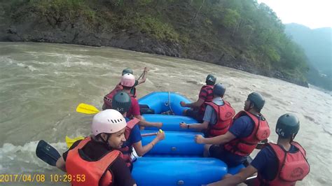 Rishikesh River Rafting Accident White Water Rafting Rescuing