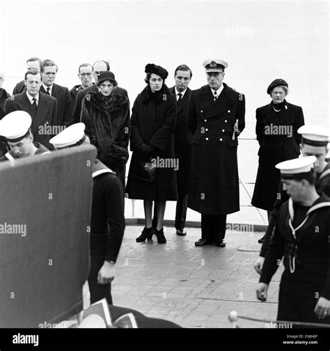 The funeral of Edwina Mountbatten, Countess Mountbatten of Burma aboard ...