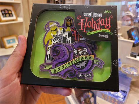 PHOTOS New Limited Edition 20th Anniversary Haunted Mansion Holiday