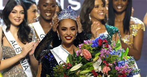 Miss Universe Winner Contestants How To Watch Judges Parade