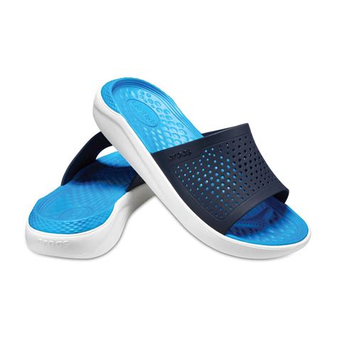 Chinelo Crocs Literide™ Slide Navywhite