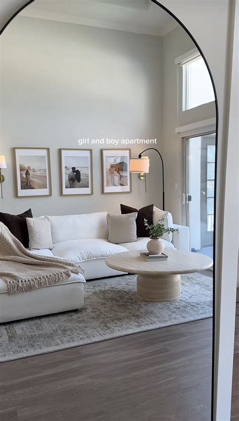 Pin by Maryan Mohamud on Feels like home🤍 | Apartment decorating living