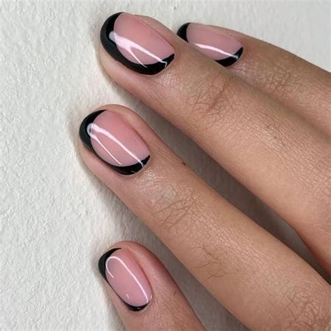 Chic Nail Art Ideas For The Ultimate Mani Inspo Who What Wear Uk