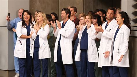 Primeiro Sneak Peek Da D Cima Temporada De Greys Anatomy Traz