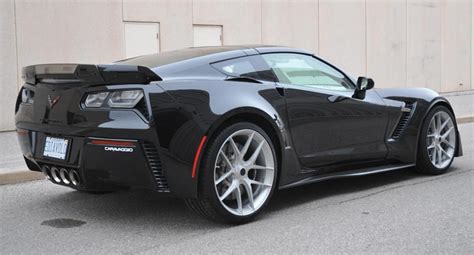 [pics] Caravaggio Corvettes Shows Off Two Customized C7 Corvette Z06s