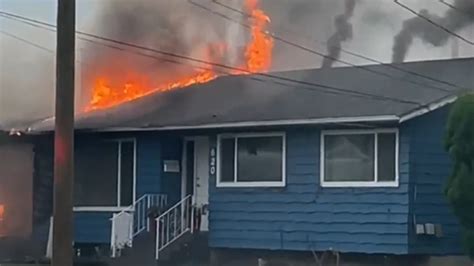 Fire Erupts At Kamloops North Shore Home 98 3 CIFM