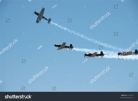 Missing Man Formation Stock Photo 3181233 : Shutterstock