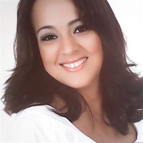 Stream Valeria Vargas Peixoto Music Listen To Songs Albums